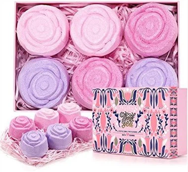 মহিলা দিবস ফুল স্নান বোমা