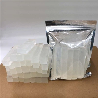 বাল্ক গলে এবং সাবান বেস pour ালুন